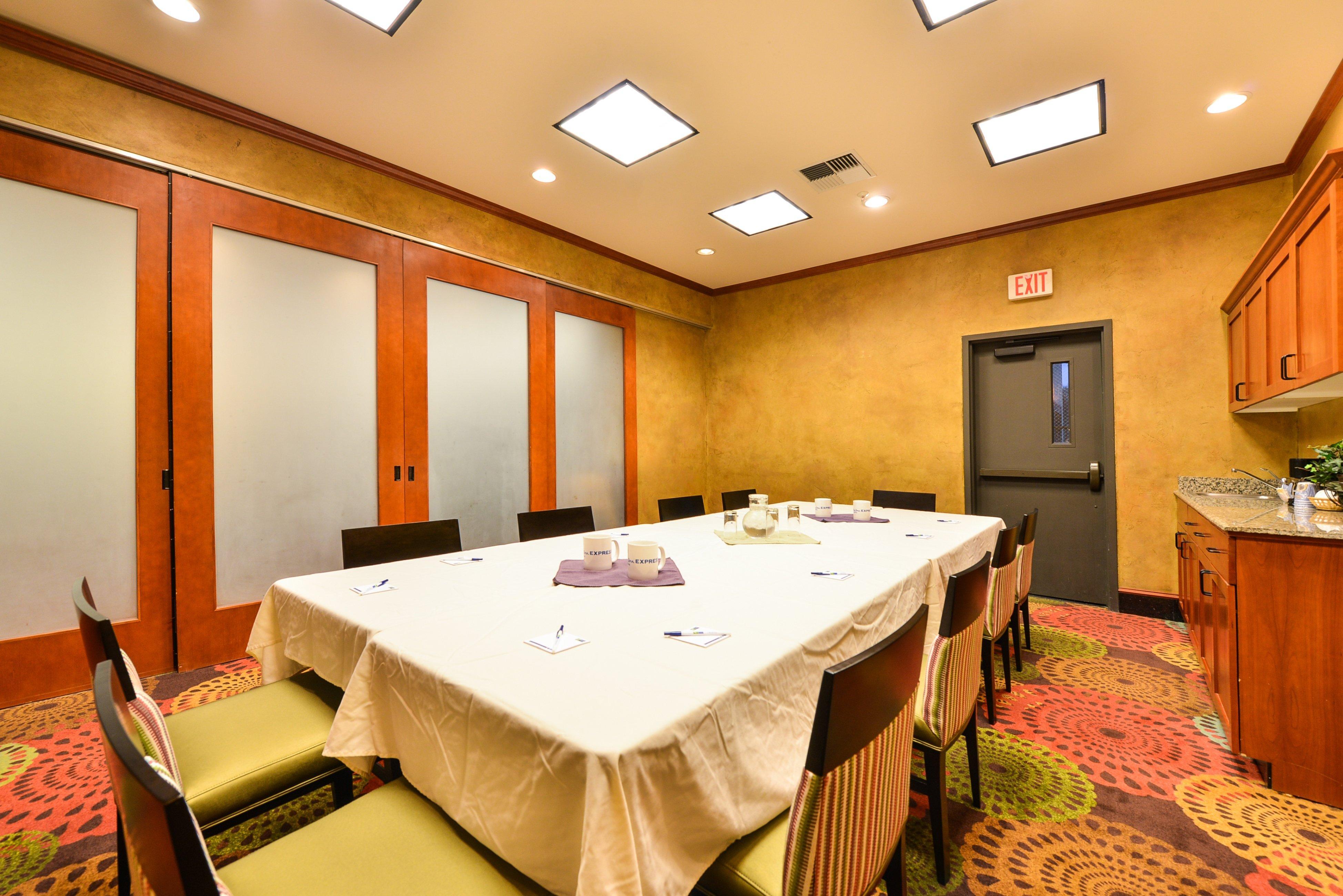 Holiday Inn Express Vancouver North By Ihg Buitenkant foto