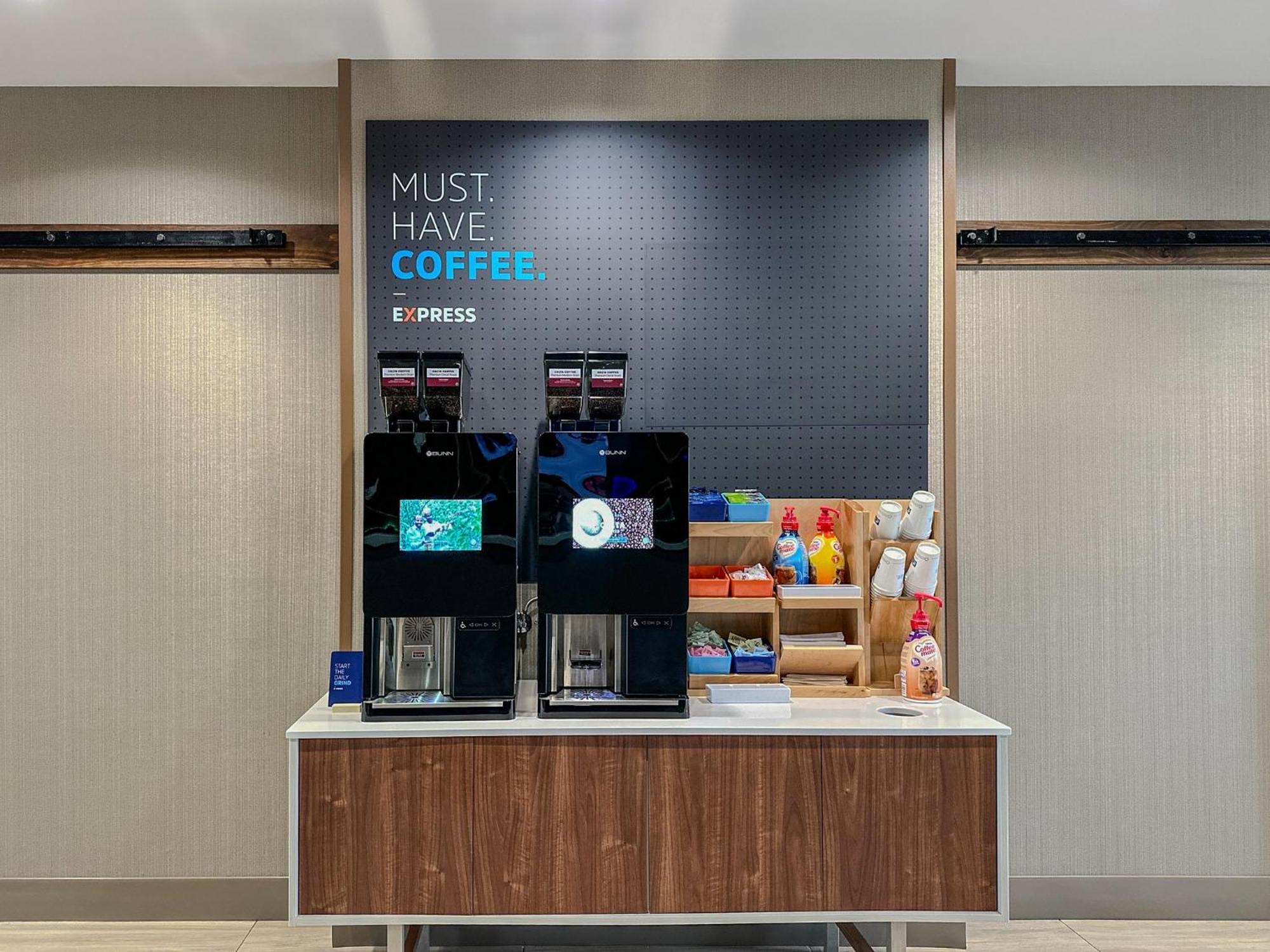 Holiday Inn Express Vancouver North By Ihg Buitenkant foto