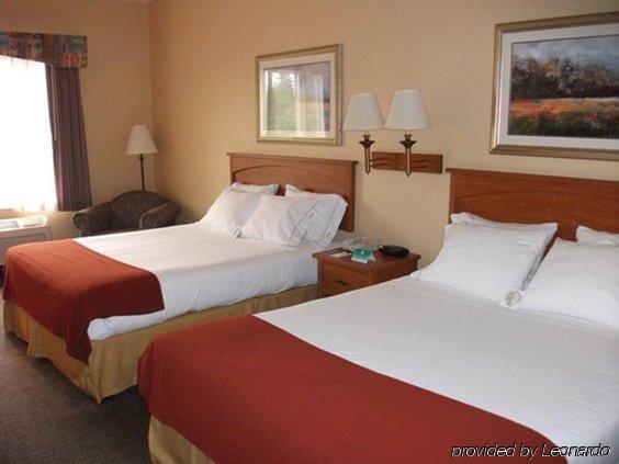 Holiday Inn Express Vancouver North, An Ihg Hotel Kamer foto